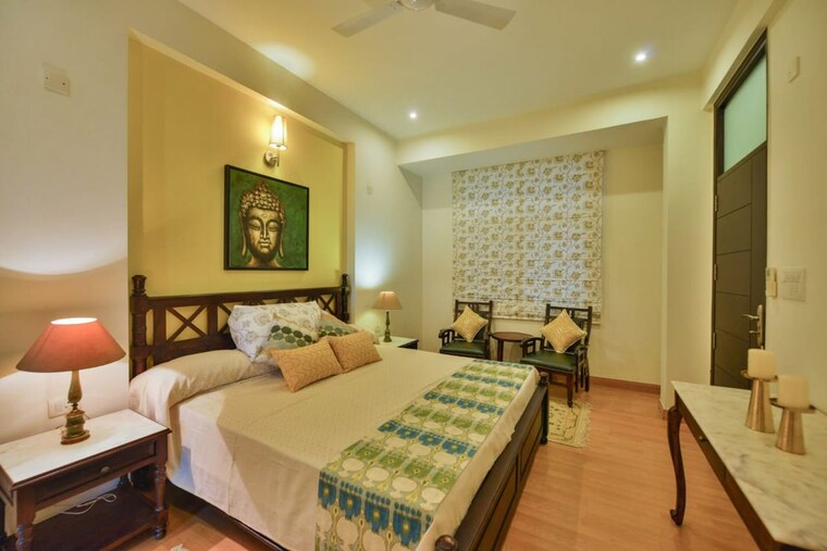 Bedroom, panchsheel park 4 Bedroom 4500 Sq.Ft. Builder Floor In Panchsheel Park Delhi 10326786