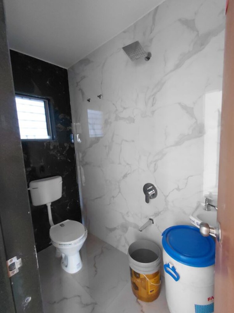Bathroom, swami-krupa-wakad 1 Bedroom 450 Sq.Ft. Apartment In Wakad Pune 10326813