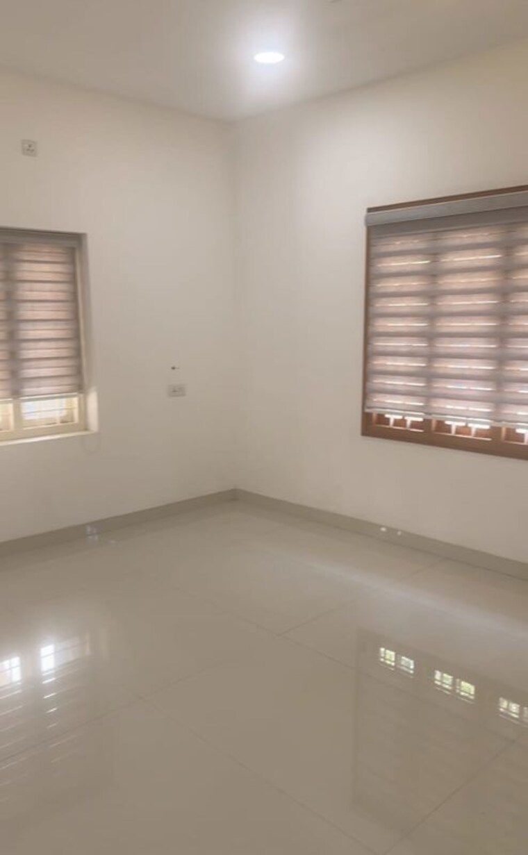 Room, kuttanellur 4 Bedroom 3600 Sq.Ft. Independent House In Kuttanellur Thrissur 10326847