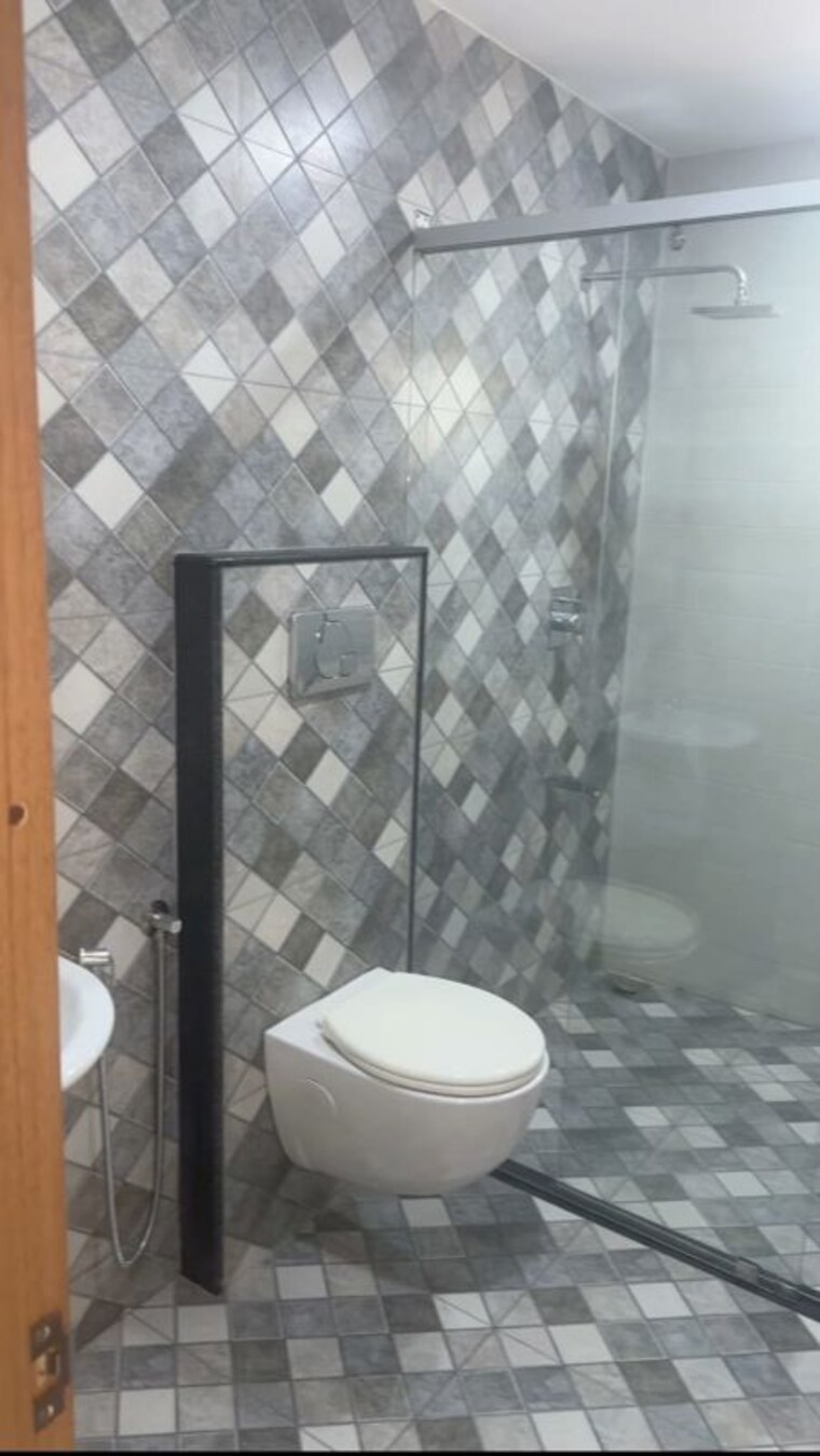 Bathroom, kuttanellur 4 Bedroom 3600 Sq.Ft. Independent House In Kuttanellur Thrissur 10326847