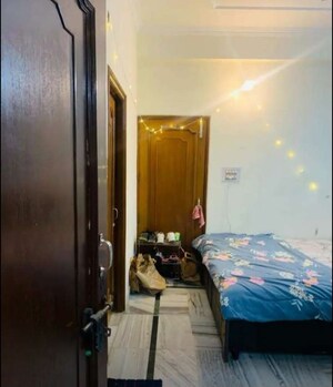 Bedroom in 1 RK Builder Floor at Sector 51 – for Rent