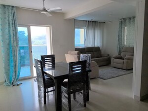 Team Area in 3 BHK Apartment at Golf Edge, Gachibowli – for Rent