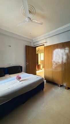 2 BHK Apartment For Sale in Pyramid Alban