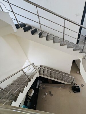 Team Area in 3.5 BHK Villa at Arv Viva, Tellapur – for Rent