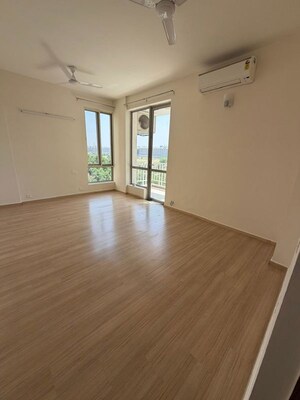 3 BHK Apartment For Sale in Pioneer Park Phase 1, Sector 61