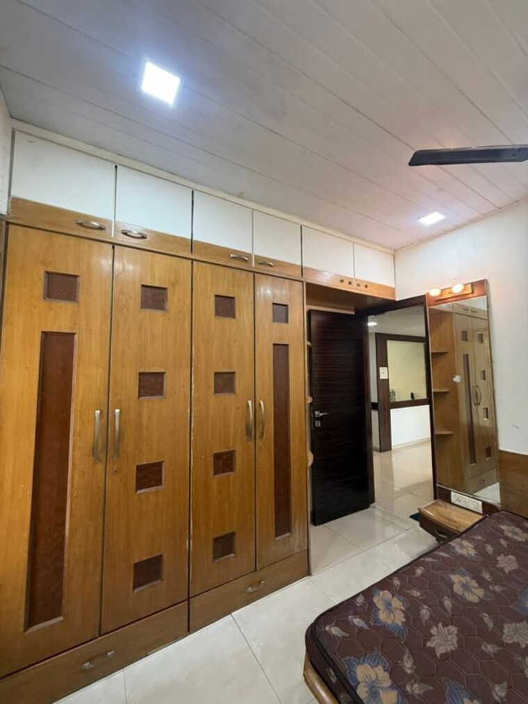 Kitchen, juhu 3 Bedroom 995 Sq.Ft. Apartment In Juhu Mumbai 10327107