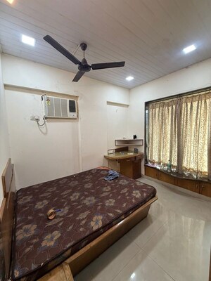 Bedroom in 3 BHK Apartment at Juhu – for Rent