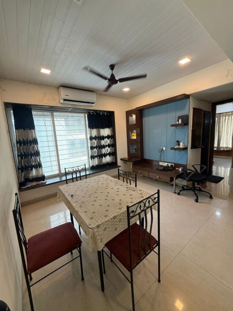 Room, juhu 3 Bedroom 995 Sq.Ft. Apartment In Juhu Mumbai 10327107