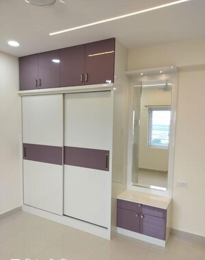 Room in 3 BHK Apartment at Greenmark Mayfair Apartments, Tellapur – for Rent