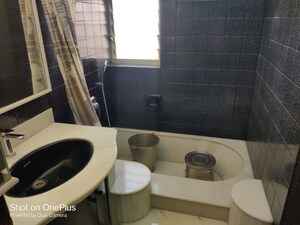 Bathroom in 2 BHK Apartment at Jolly Maker Apartment, Cuffe Parade – for Rent