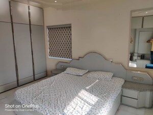 Bedroom in 2 BHK Apartment at Jolly Maker Apartment, Cuffe Parade – for Rent