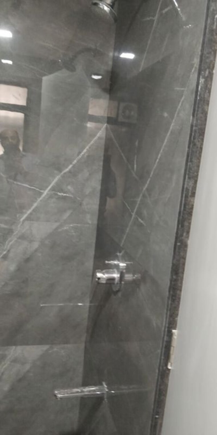 Bathroom, sindhi-society 2 Bedroom 975 Sq.Ft. Apartment In Chembur Mumbai 10327156