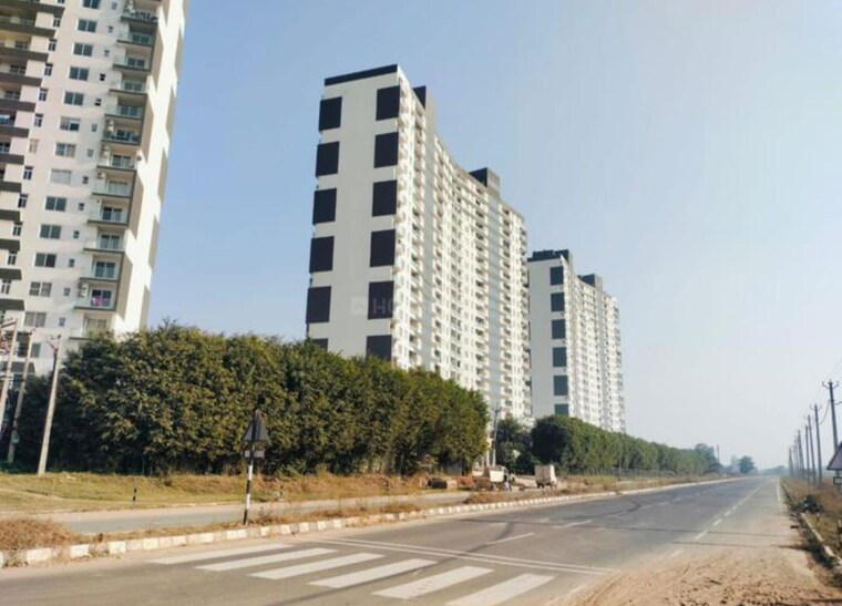 Exterior View, omaxe-lake 2 Bedroom 1425 Sq.Ft. Apartment In North Mullanpur Chandigarh 10237442