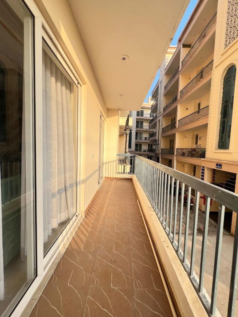 Balcony, bhago majra road 3 Bedroom 1400 Sq.Ft. Apartment In Bhago Majra Road Kharar 10327194