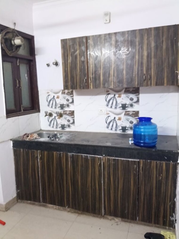 Kitchen, malviya nagar 2 Bedroom 55 Sq.Yd. Builder Floor In Malviya Nagar Delhi 10327222