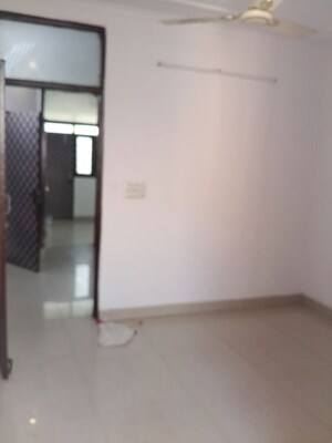 Room in 2 BHK Builder Floor at Malviya Nagar – for Rent