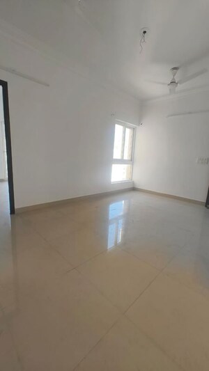 Room in 3 BHK Apartment at Paramount Emotions, Sector 1 Greater Noida – for Sale