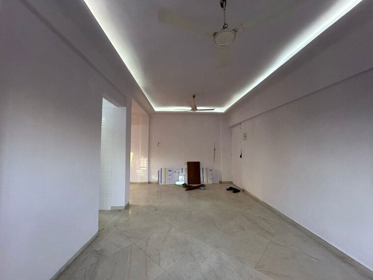 Room, varun-chs 1 Bedroom 550 Sq.Ft. Apartment In Malad East Mumbai 10327230