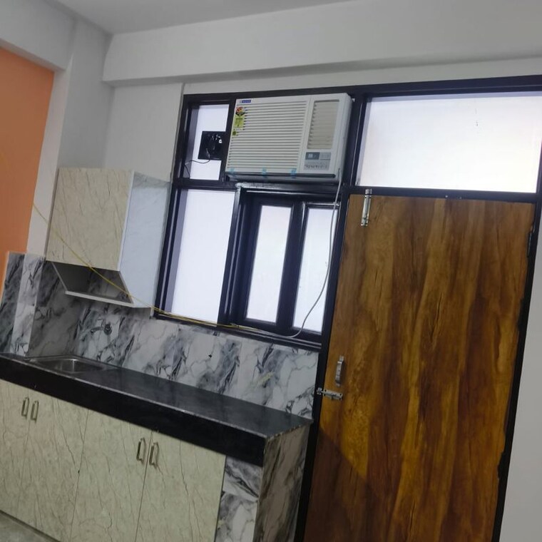 Kitchen, sector 18 1 RK 160 Sq.Ft. Builder Floor In Sector 18 Gurgaon 10327262