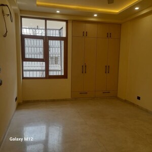 Room in 3 BHK Builder Floor at Greater Kailash I – for Sale