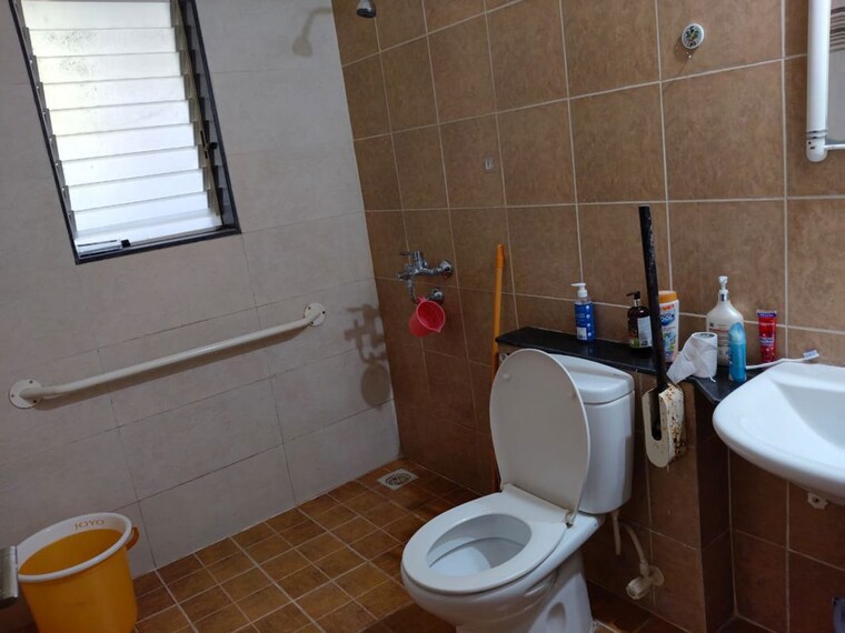 Bathroom, nibm 2 Bedroom 813 Sq.Ft. Apartment In Nibm Pune 10308654