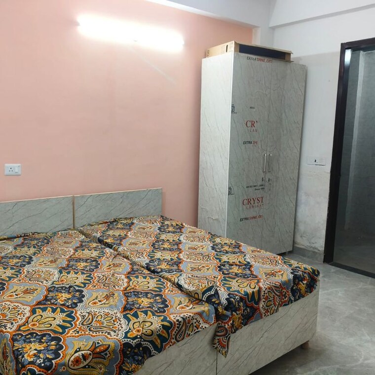 Bedroom, sector 18 1 RK 160 Sq.Ft. Builder Floor In Sector 18 Gurgaon 10327269