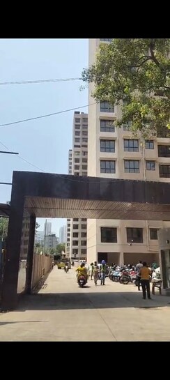 2 BHK + Store Room Apartment For Rent in Parel