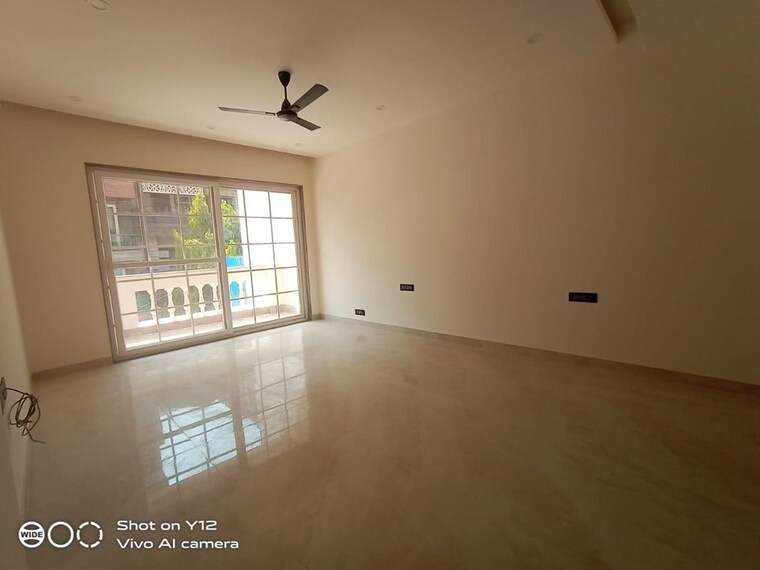 Master Bedroom, greater kailash part 3 5 Bedroom 3600 Sq.Ft. Villa In Greater Kailash Part 3 Delhi 10327285