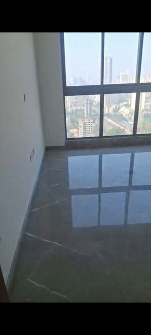 Room in 2 BHK Apartment at Mahalaxmi – for Sale