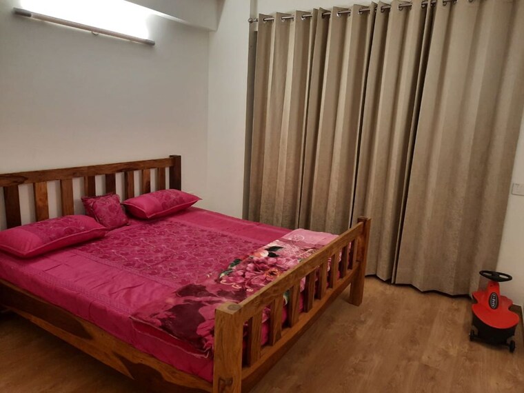 Bedroom, new industrial township 4 3 Bedroom 1800 Sq.Ft. Builder Floor In New Industrial Township 4 Faridabad 10327348