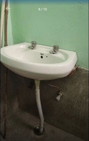 Bathroom in 1 RK Builder Floor at Sector 61 – for Rent