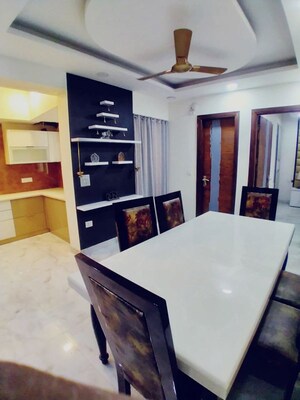 Team Area in 3 BHK Builder Floor at New Industrial Township 5 – for Rent