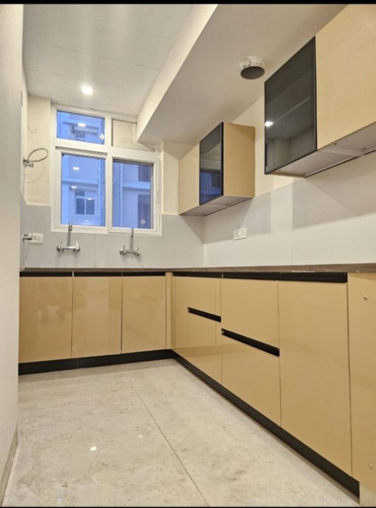 Kitchen, aura-homes 3 Bedroom 1650 Sq.Ft. Builder Floor In Patiala Road Zirakpur 10327360