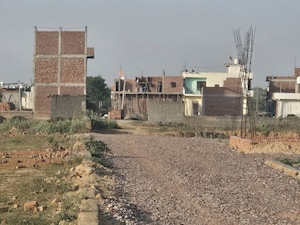  Plot For Sale in Jupiter Commanders Tower, Saini