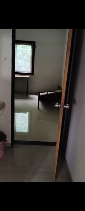 Room in 2 BHK Apartment at Shiva Heights, Pimple Saudagar – for Rent