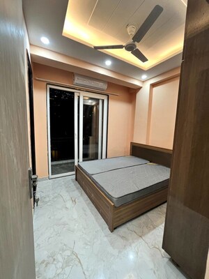 Room in 1 BHK Builder Floor at Sushant Lok I – for Rent