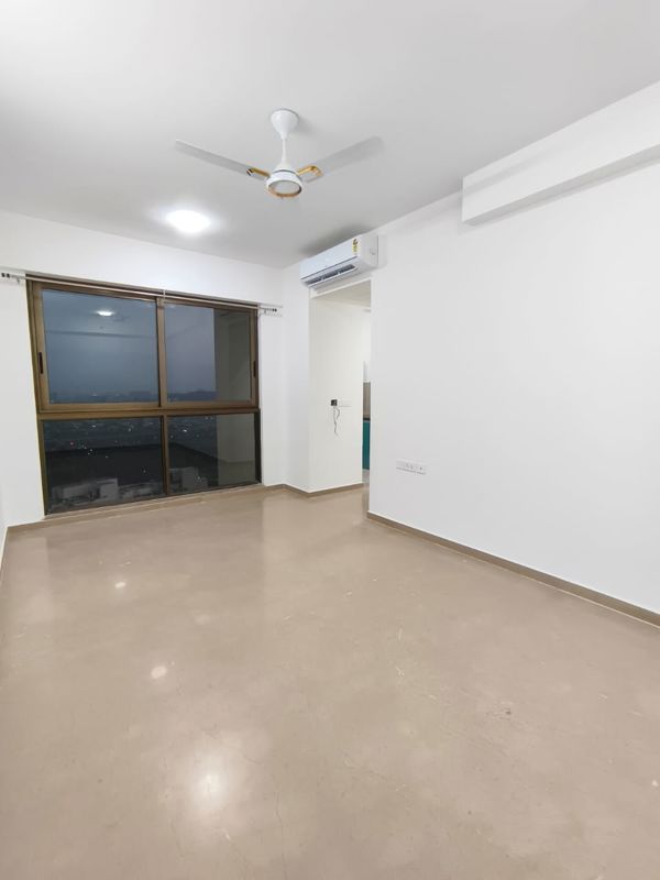 1.5 BHK + Extra Room Apartment For Sale in Runwal Bliss