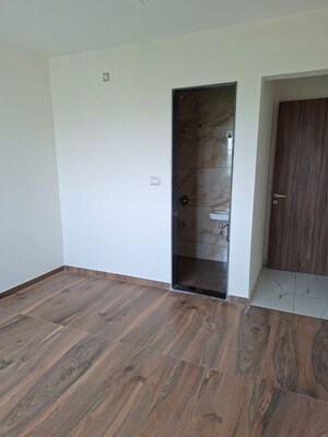 Room in 1 RK Apartment at Akashdeep Apartment, Dhayari – for Sale