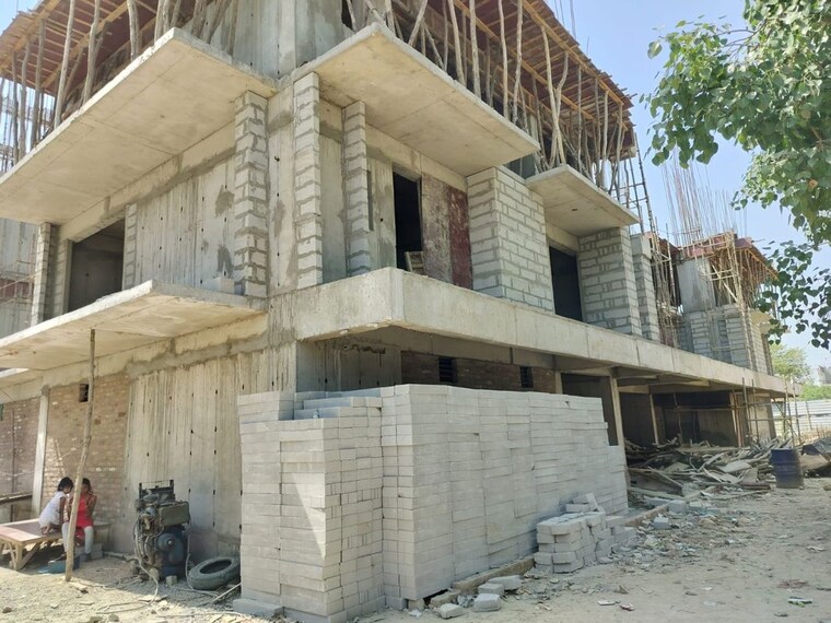 Exterior View, vrindavan yojna 3.5 Bedroom 2102 Sq.Ft. Apartment In Vrindavan Yojna Lucknow 10327398