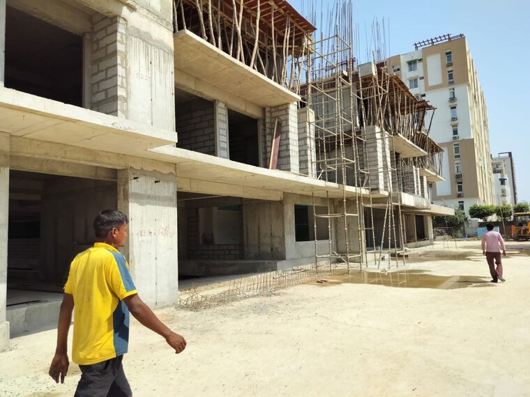 Exterior View, vrindavan yojna 3.5 Bedroom 2102 Sq.Ft. Apartment In Vrindavan Yojna Lucknow 10327398