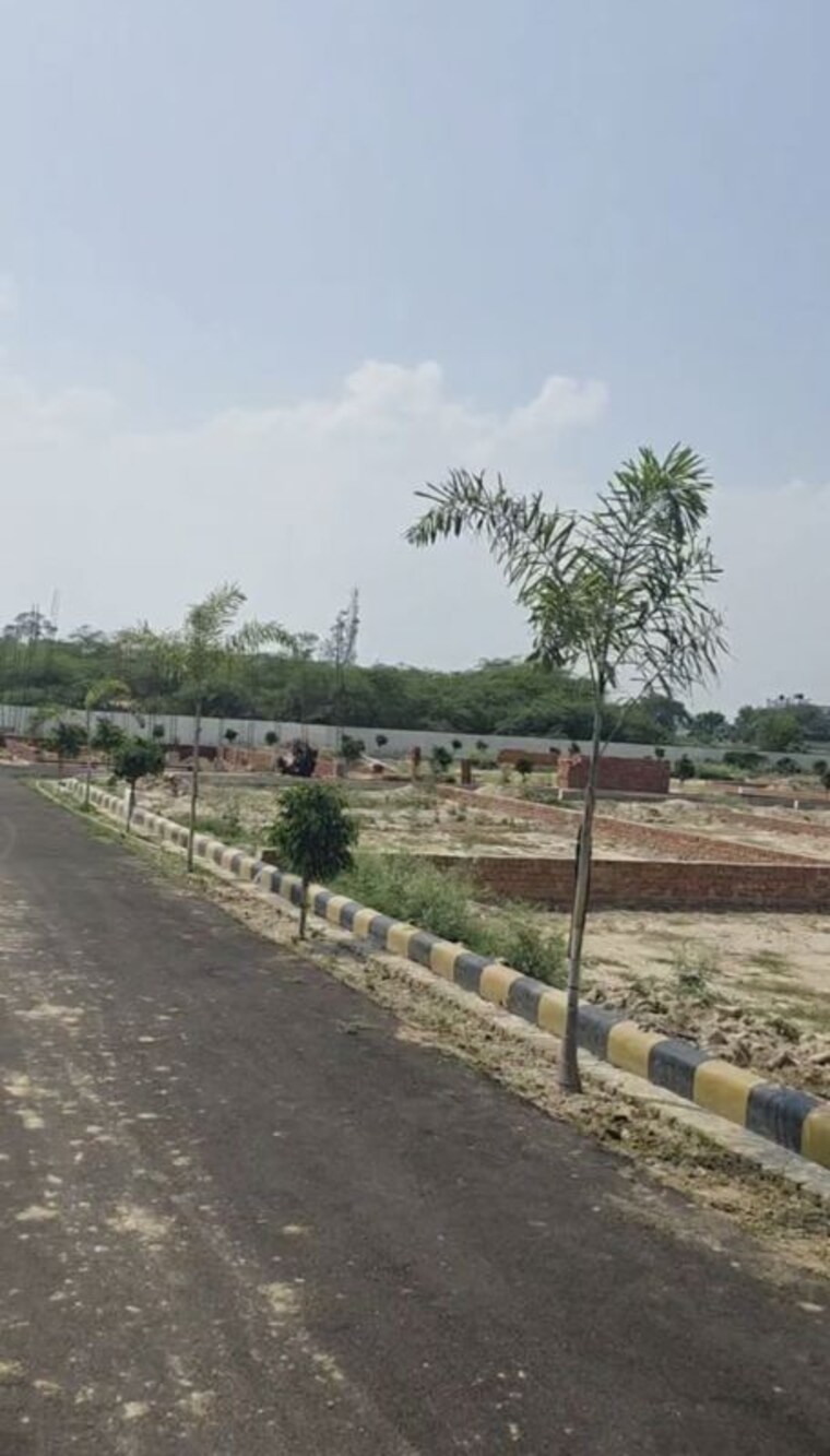 undefined, bakshi ka talab  1000 Sq.Ft. Plot In Bakshi Ka Talab Lucknow 10327345