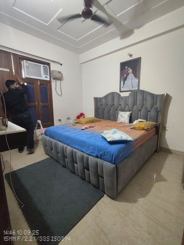 Bedroom, old dlf 2 Bedroom 1300 Sq.Ft. Builder Floor In Old Dlf Gurgaon 10327432