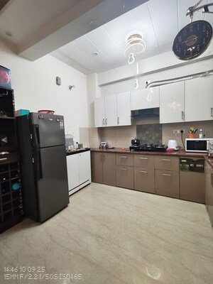 Kitchen in 2 BHK Builder Floor at Old Dlf – for Rent