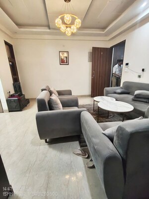 Living Room in 2 BHK Builder Floor at Old Dlf – for Rent