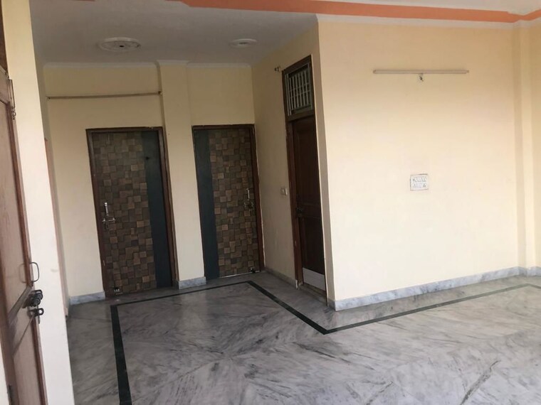 Room, sector 37 greater noida 2 Bedroom 800 Sq.Ft. Builder Floor In Sector 37 Greater Noida Greater Noida 10327482