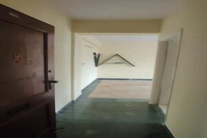 Room in 2 BHK Apartment at Hiranandani Estate Capri, Ghodbunder Road – for Rent