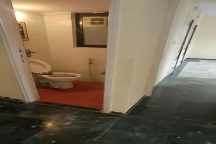 Bathroom, hiranandani-estate-capri 2 Bedroom 690 Sq.Ft. Apartment In Ghodbunder Road Thane 10327227
