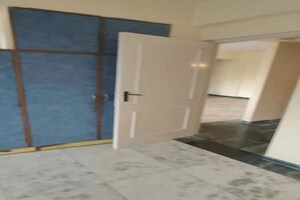 Room in 2 BHK Apartment at Hiranandani Estate Capri, Ghodbunder Road – for Rent