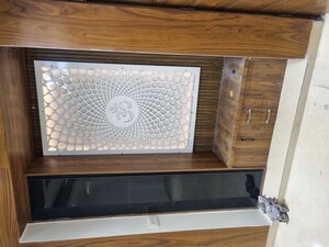 Furnished Amenities in 4 BHK Builder Floor at Sector 16 A – for Sale