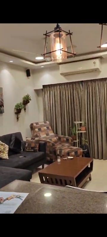 1 BHK Apartment For Rent in Omkar Meridia